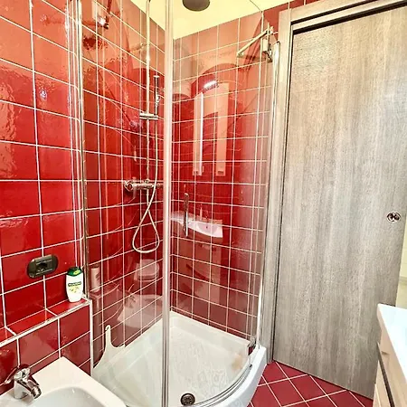 Hostdomus - Casa Betta Alassio